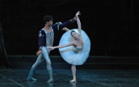 Viengsay Valdes and Carlos Acosta